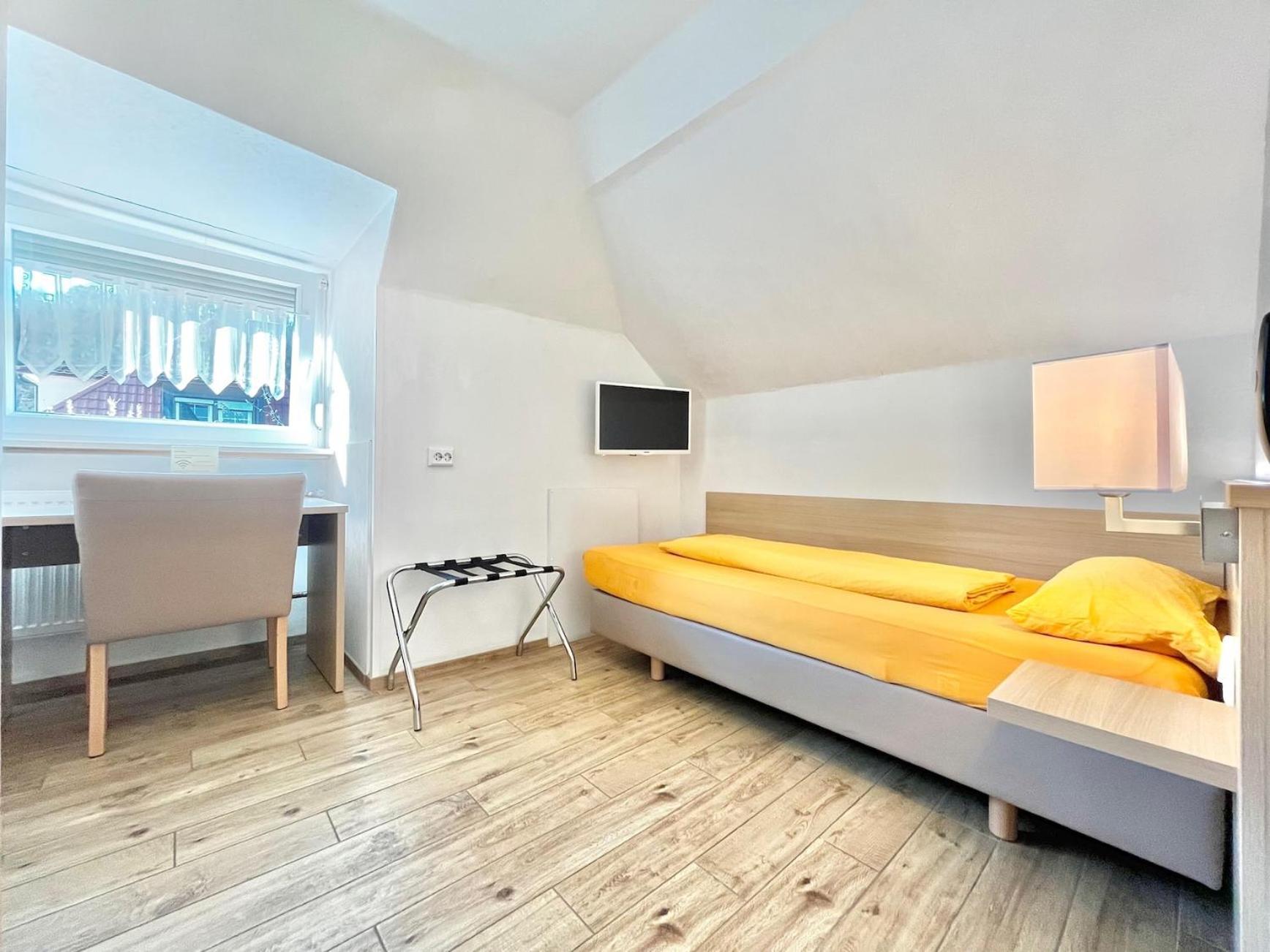 Bed & Breakfast Hotel-heilsberg Gottmadingen